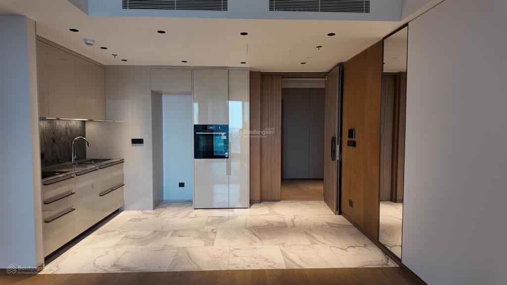 Bán căn hộ 2pn 93m2 giá 46 tỷ căn góc trực diện sông saigon tòa sea jw marriott