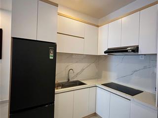 Cho thuê nhà mới 100% full nội thất căn góc 2pn  1wc sunrise riverside gần trường rmit