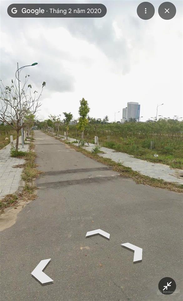 Cần bán gấp lô đất eco charm dt 250m2, view hồ và công viên, giá 29 tr/m2, sẵn sổ công chứng ngay