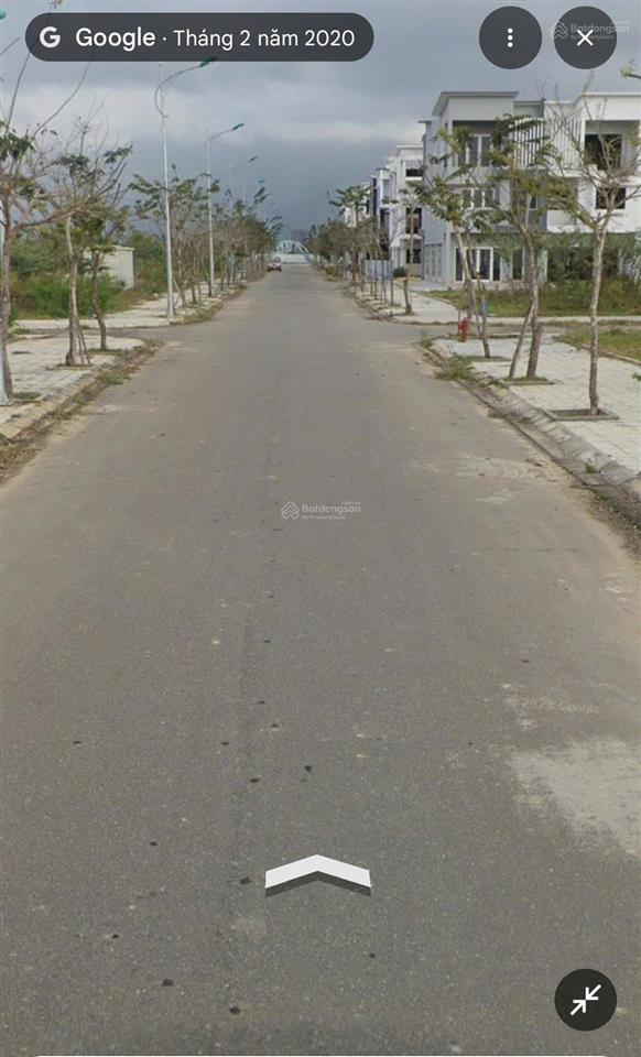 Cần bán gấp lô đất eco charm dt 250m2, view hồ và công viên, giá 29 tr/m2, sẵn sổ công chứng ngay