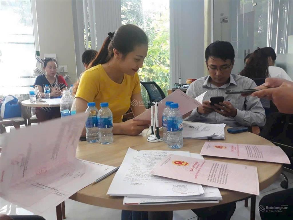 Bên em còn rất nhiều hàng rẻ nhất thị trường. anh chị cần gom hàng  em ạ. 0902 766 ***