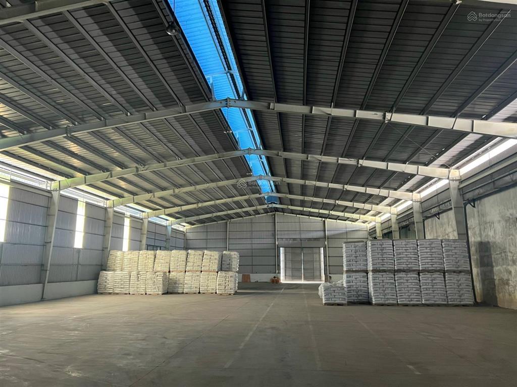 Cho thuê kho chứa hàng 800m2, 1550m2, 3100m2 trong kcn sóng thần 1, dĩ an, bình dương giáp thủ đức