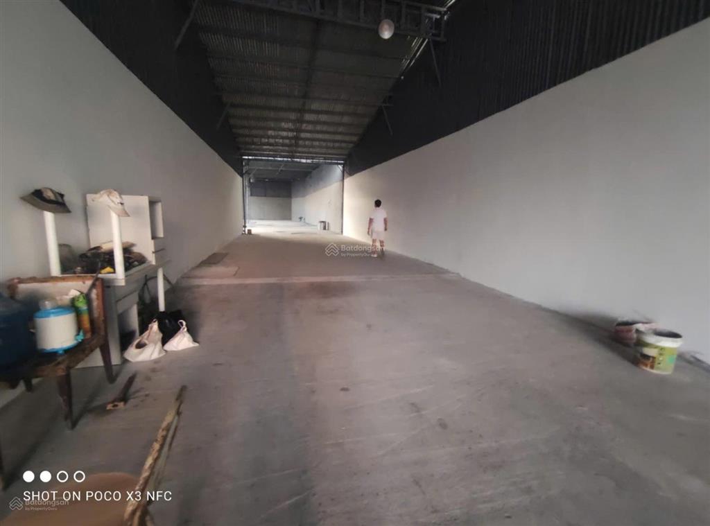 Cho thuê kho xưởng 1100m2 đường nguyễn duy trinh, phường trường thạnh quận 9