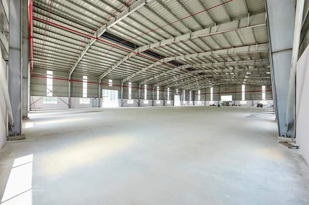 Cho thuê kho xưởng 1300m2 gần kcn hải sơn, kcn tân đức, xã đức hoà hạ, đức hoà, long an
