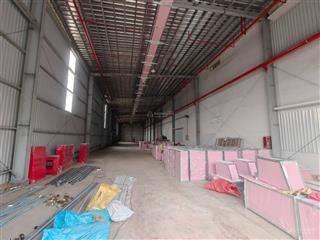Cho thuê kho đang trống dt 680m2 trong kcn cát lái, quận 2, có pccc, đường xe cont