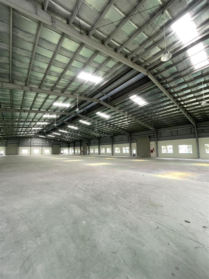 Cho thuê kho xưởng 2700m2 trong kcn long thành, tỉnh đồng nai