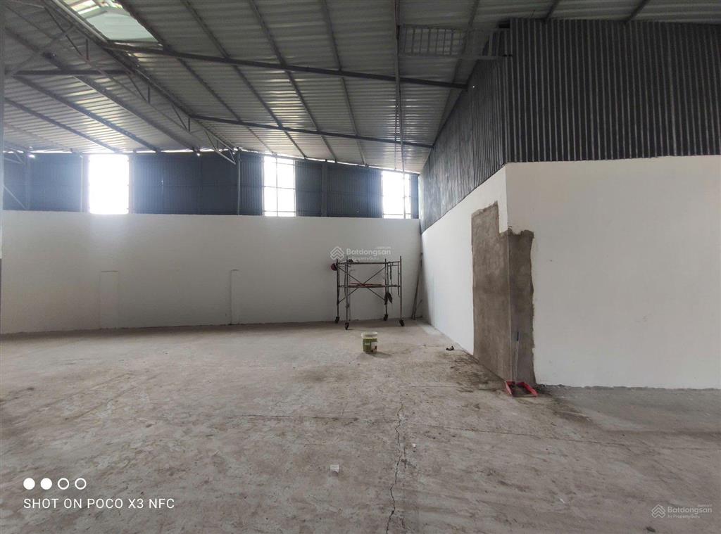 Cho thuê kho xưởng mặt bằng 380m2 nguyễn duy trinh, p, trường thạnh, quận 9 xe cont vào