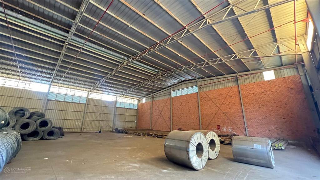 Cho thuê kho xưởng 840m2 gần ql 1a, linh trung, thủ đức