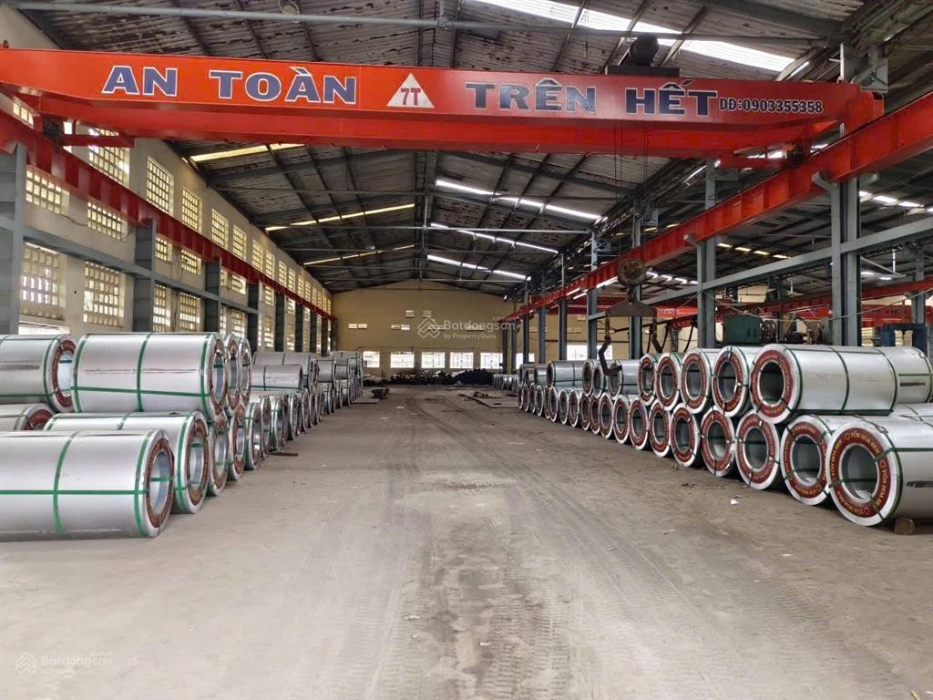 Cho thuê kho xưởng 1300m2 ql 1a, hiệp bình phước, thủ đức có cầu trục lớn, xe container vào 24/24