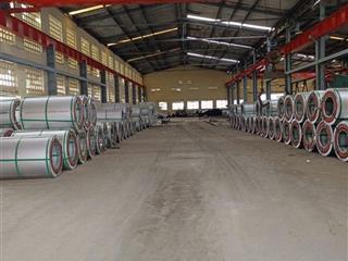 Cho thuê kho xưởng 1300m2 ql 1a, hiệp bình phước, thủ đức có cầu trục lớn, xe container vào 24/24