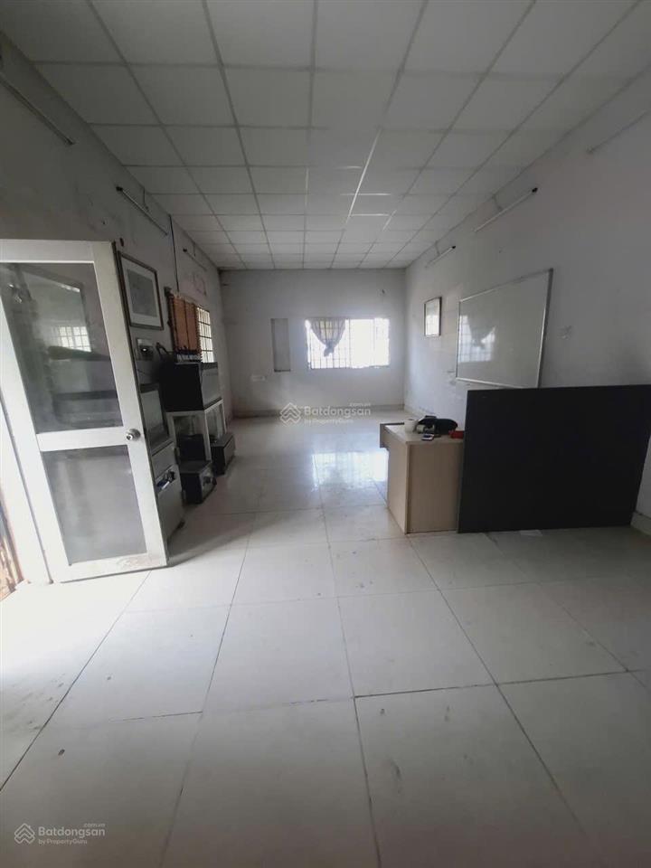 Cho thuê kho xưởng 1300m2 gần hoàng hữu nam, long thạnh mỹ, quận 9