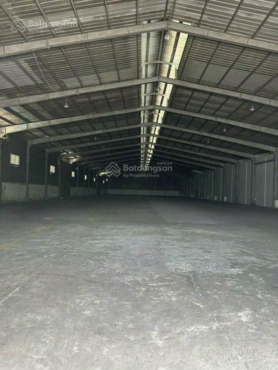 Cho thuê kho xưởng 3800m2 bình chiểu, thủ đức, gần kcn bình chiểu và kcn sóng thần có pccc, xe cont