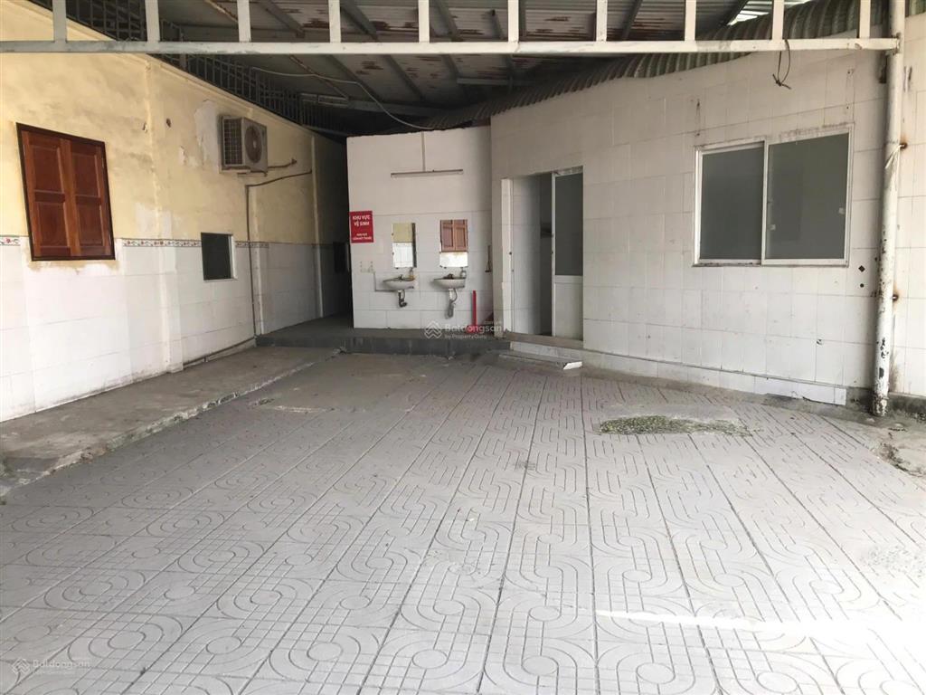 Cho thuê kho xưởng 500m2 gần đường phạm văn đồng giao với nguyễn xí, phường 13, bình thạnh
