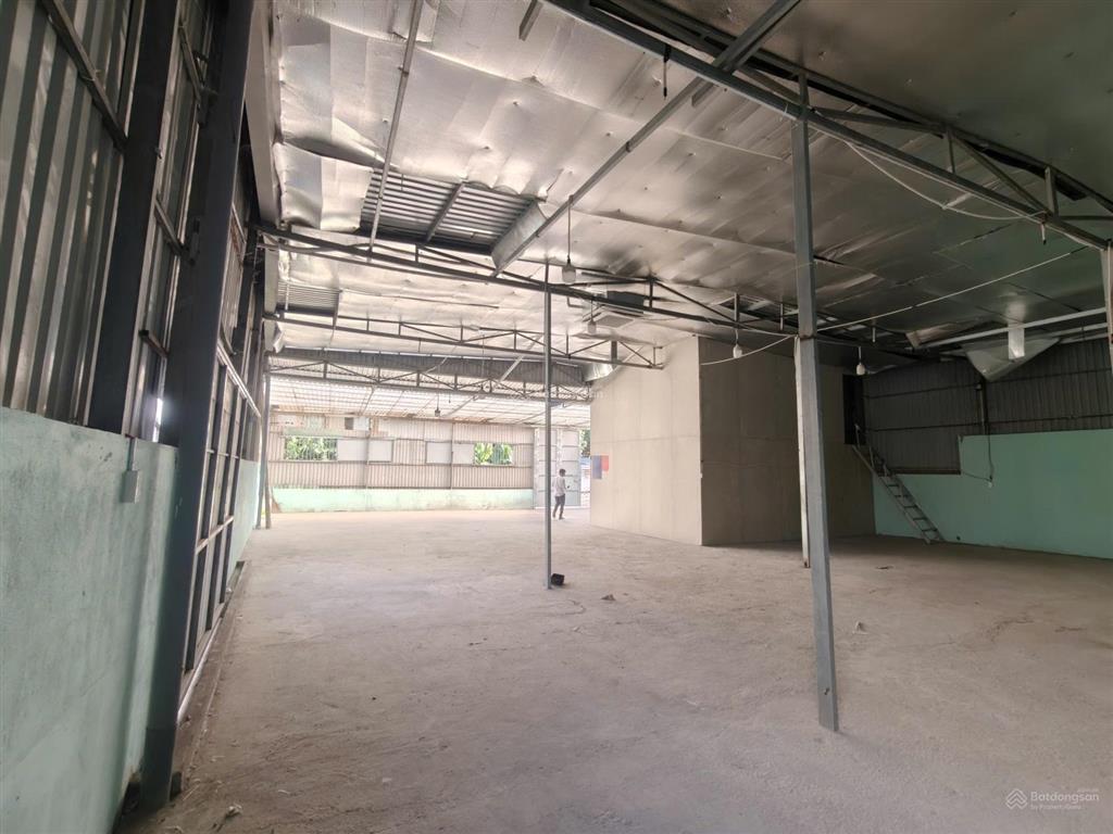 Cho thuê kho xưởng 400m2 gần đường tam bình, hiệp bình chánh, thủ đức