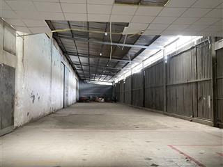 Cho thuê kho chứa hàng 532m2 gần cầu vượt linh xuân, thủ đức, có văn phòng, xe container vào
