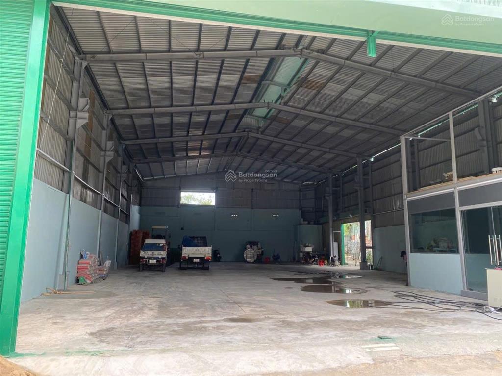 Cho thuê mặt bằng kho xưởng 530m2 đường nguyễn duy trinh, vòng xoay phú hữu,q9,cont 40ft vào 24/24