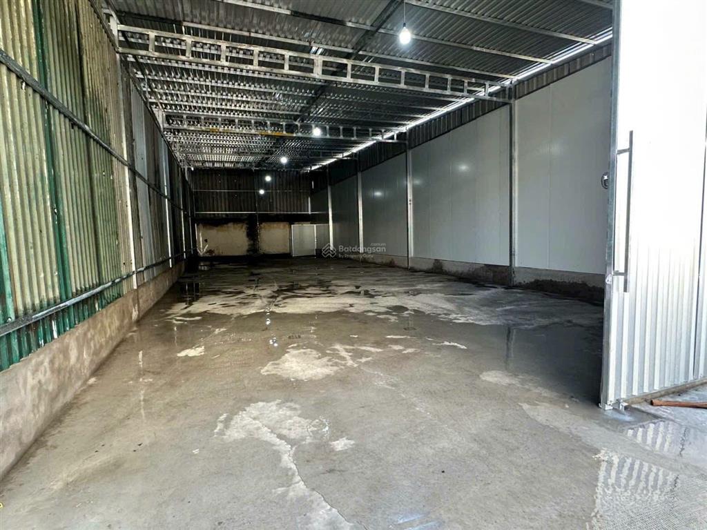 Cho thuê kho 220m2 đường tăng nhơn phú, phước long, q9, tp thủ đức, gần cđ công thương xe cont vào