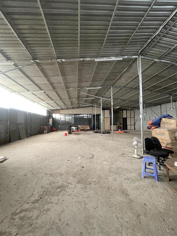 Cho thuê kho xưởng 550m2 gần khu công nghệ cao, lã xuân oai, quận 9, tp thủ đức, xe container vào