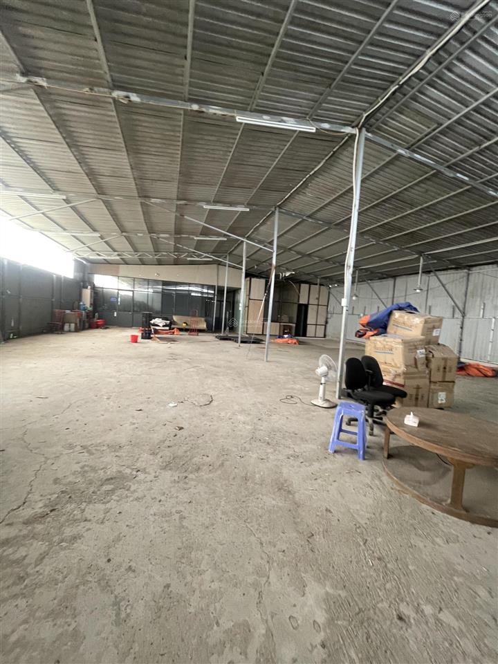 Cho thuê kho xưởng 550m2 gần khu công nghệ cao, lã xuân oai, quận 9, tp thủ đức, xe container vào