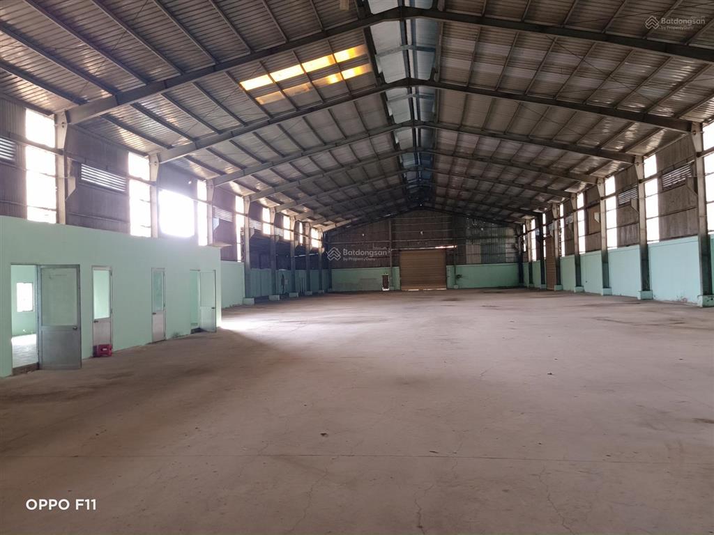 Cho thuê kho xưởng 800m2 1500m2 linh trung, thủ đức, có pccc, xe container vào 24/24