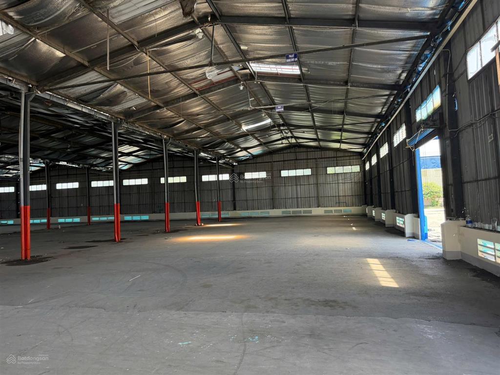 Cho thuê kho xưởng 800m2 kcn sóng thần 1, dĩ an, bình dương pccc, container 24/24