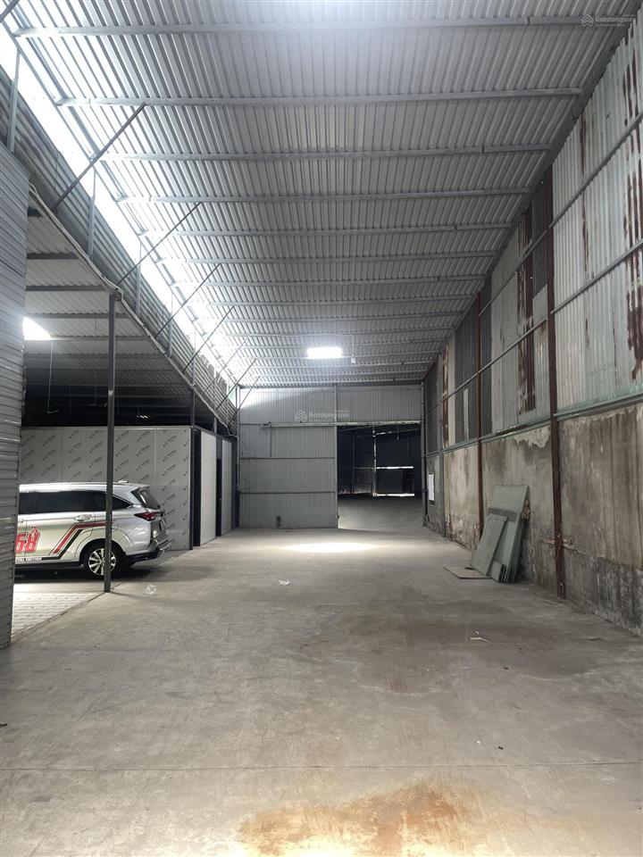 Cho thuê kho xưởng mặt bằng 700m2 đường nguyễn duy trinh, long trường, q9, tp thủ đức, container