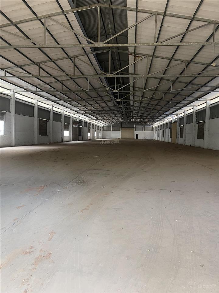 Cho thuê kho xưởng 3000m2 ql 51, thị trấn long thành, tỉnh đồng nai, có pccc, xe container