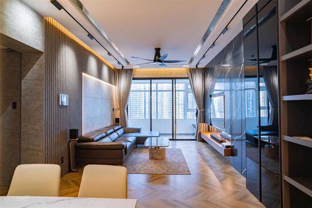 Bán gấp 3pn saigon pearl nhà đẹp, nội thất cao cấp