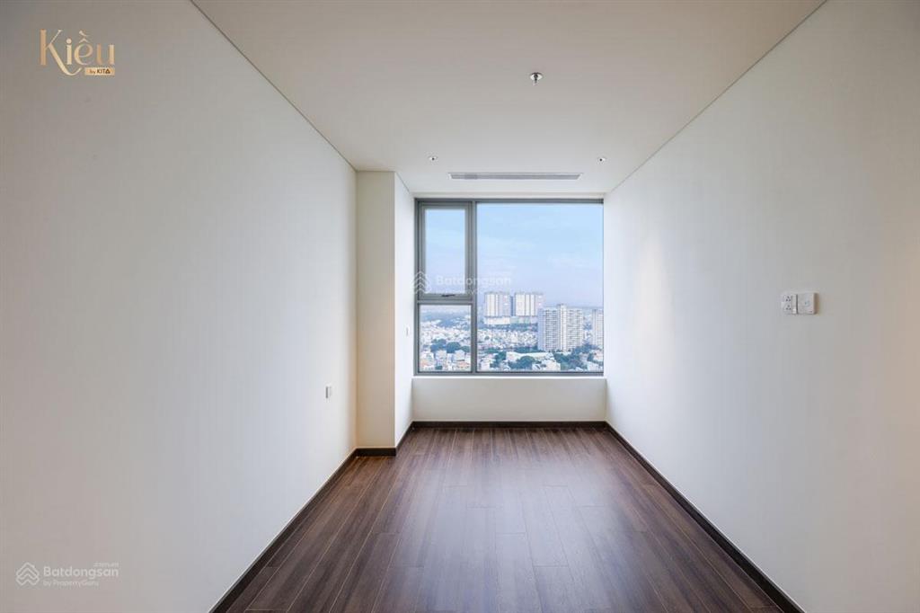 Bán căn hộ kiều by kita quận 5 sát quận 1  3pn 132m2  đã có sổ hồng, nhận nhà ngay. 0909 953 ***