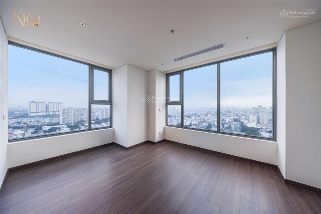 Bán căn hộ kiều by kita quận 5 sát quận 1  3pn 132m2  đã có sổ hồng, nhận nhà ngay. 0909 953 ***