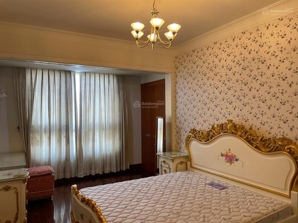 Hot! bán căn 2pn the manor, đầy đủ nội thất, 75m2, đã có sổ hồng giá 7.7 tỷ. 0909 953 ***