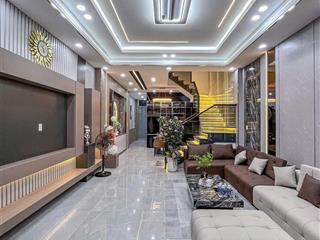 Bán nhà hẻm 202 phạm văn hai phường 5 tân bình (4,5*20) 3 tầng