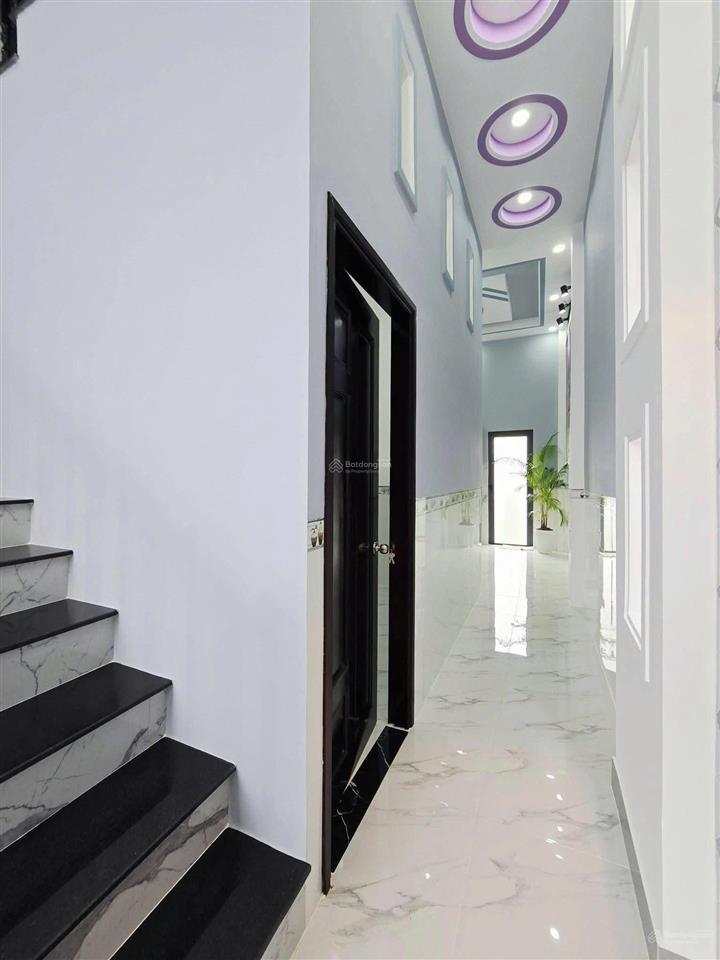 Bán nhà hxh cộng hòa, phường 4, tân bình (4,5*12) 3 tầng gần sân bay