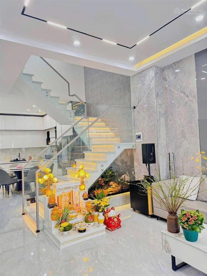 Bán nhà đường trần mai ninh phường 12 tân bình (4,1*26m)  chỉ 90tr/m2