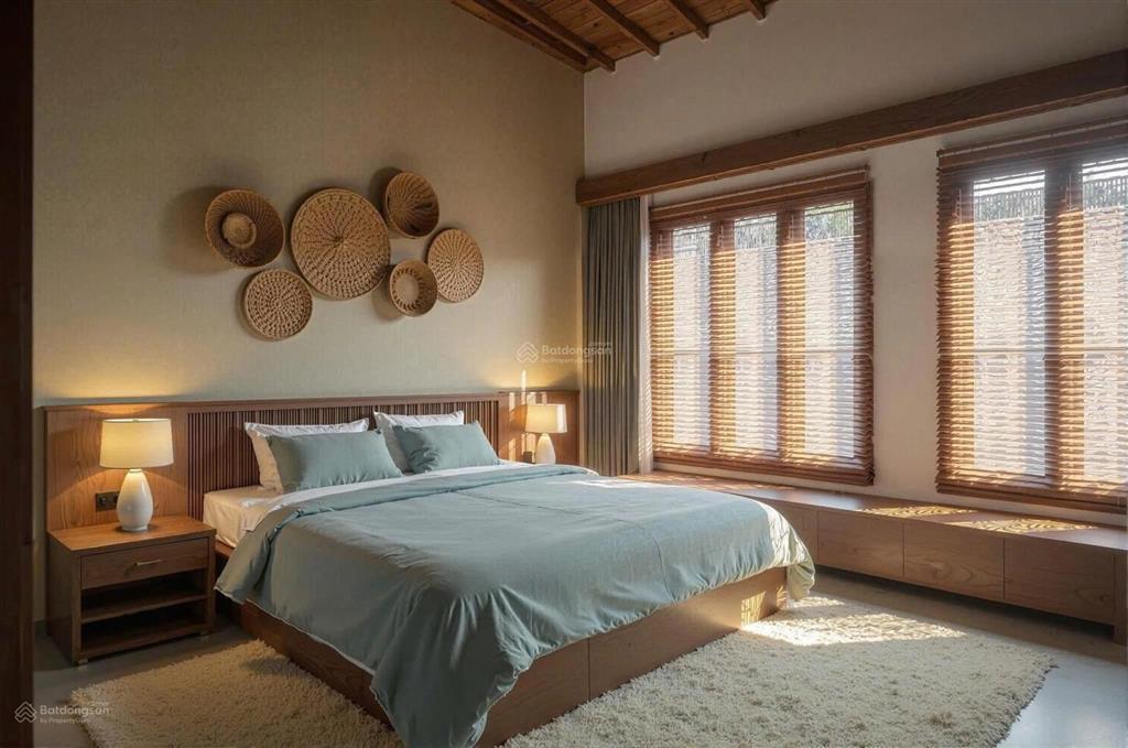 Bán nhà hxh phổ quang, phường 9, phú nhuận (10*20) 5 tầng khu vip sân bay