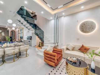 Bán nhà hẻm 202 phạm văn hai phường 5 tân bình (4,5x20m) 3 tầng