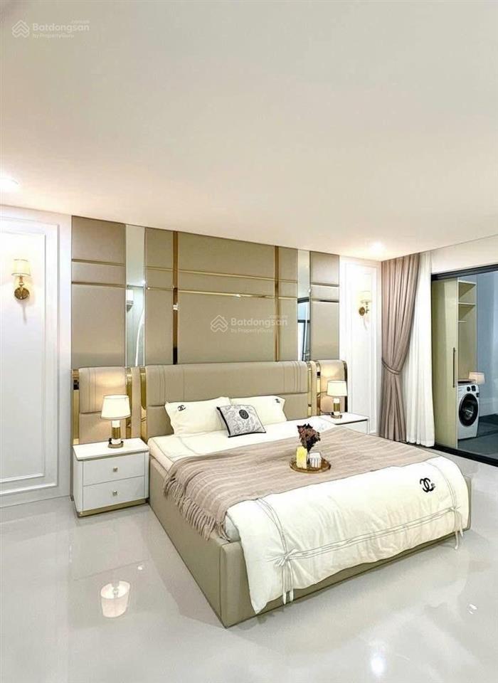 Bán nhà phường 9, hẻm 8m lạc long quân quận tân bình, 4*18m  2 tầng chỉ 8 tỷ