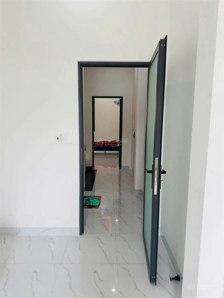 Bán nhà mặt tiền trường chinh, phường 12, quận tân bình (5*16m)  10 tỷ