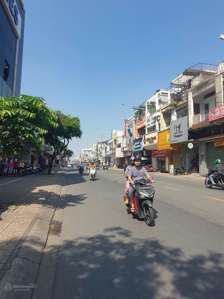 Bán nhà mặt tiền hoàng hoa thám, phường 13, quận tân bình (4*16m) khu vip cổng nhà ga t3