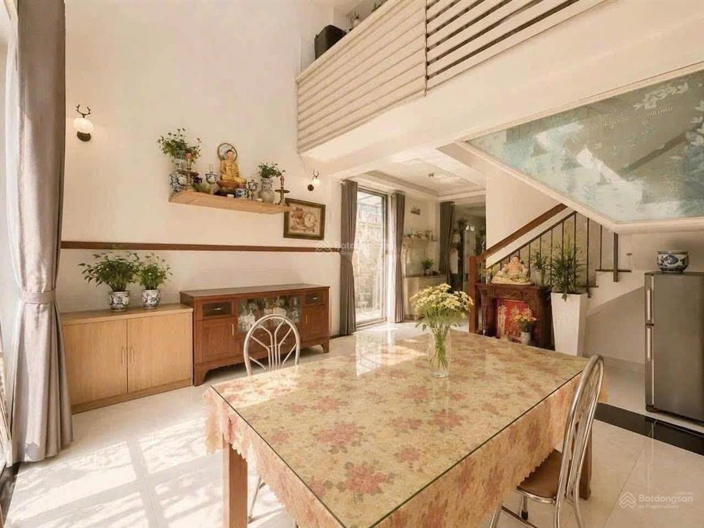 Bán nhà hẻm bùi thị xuân, phường 3, tân bình  4x11m 4 tầng  7,6 tỷ?