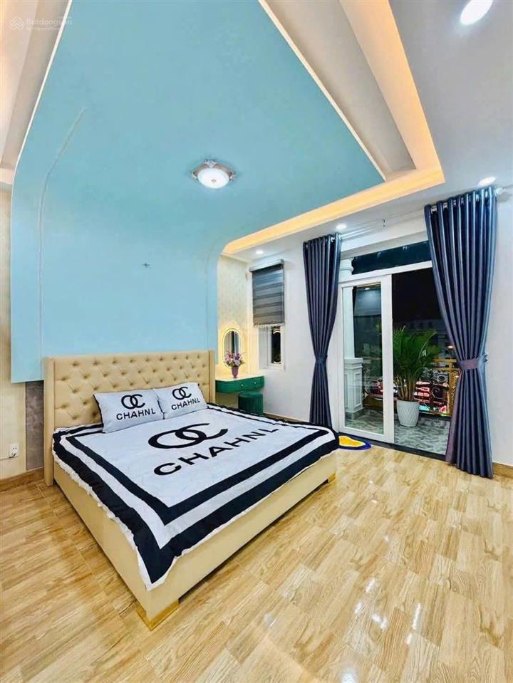 Bán nhà hxh lê văn huân, phường 13, tân bình (4*17m)  4 tầng