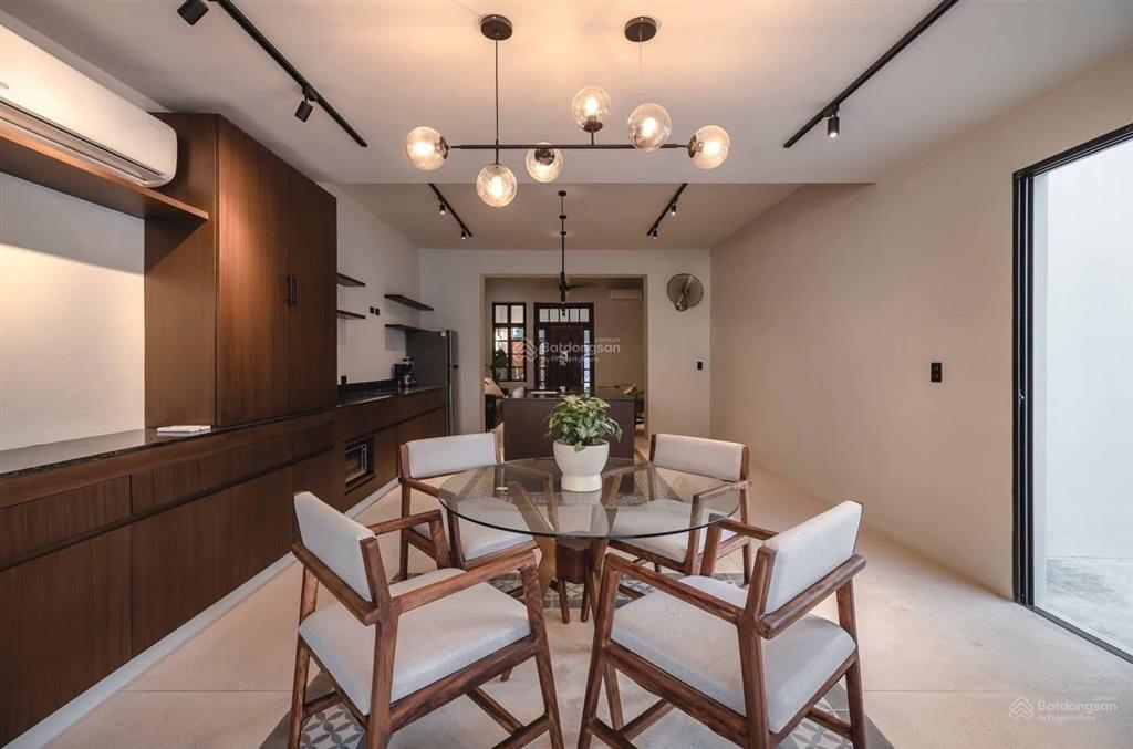 Bán nhà hẻm xe hơi cộng hòa, phường 4 tân bình (5x19m) 4 tầng chỉ 14 tỷ
