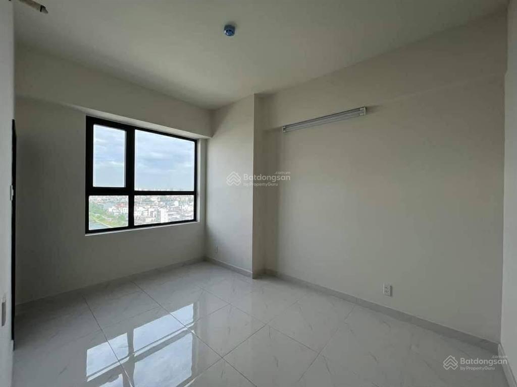 Bán ch green river q8, giá 3 tỷ 830, dt 80m2, view đẹp, nội thất cơ bản