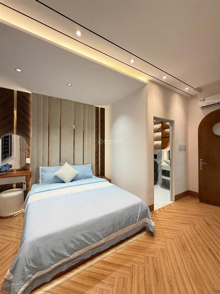 Căn góc 2 mặt tiền có thang máy, hẻm ôtô phạm văn chiêu 4pn 6wc full nội thất