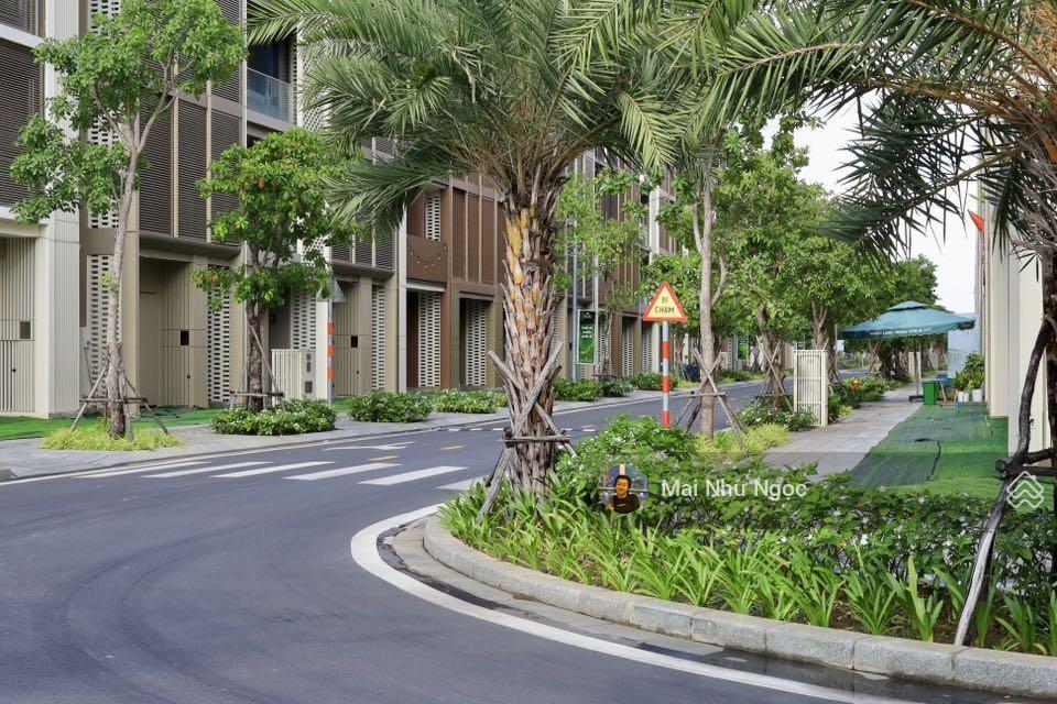 Bán gấp căn hộ cao cấp 3pn 2wc tại lumière midtown, giá 14,8 tỷ diện tích 96,3m2