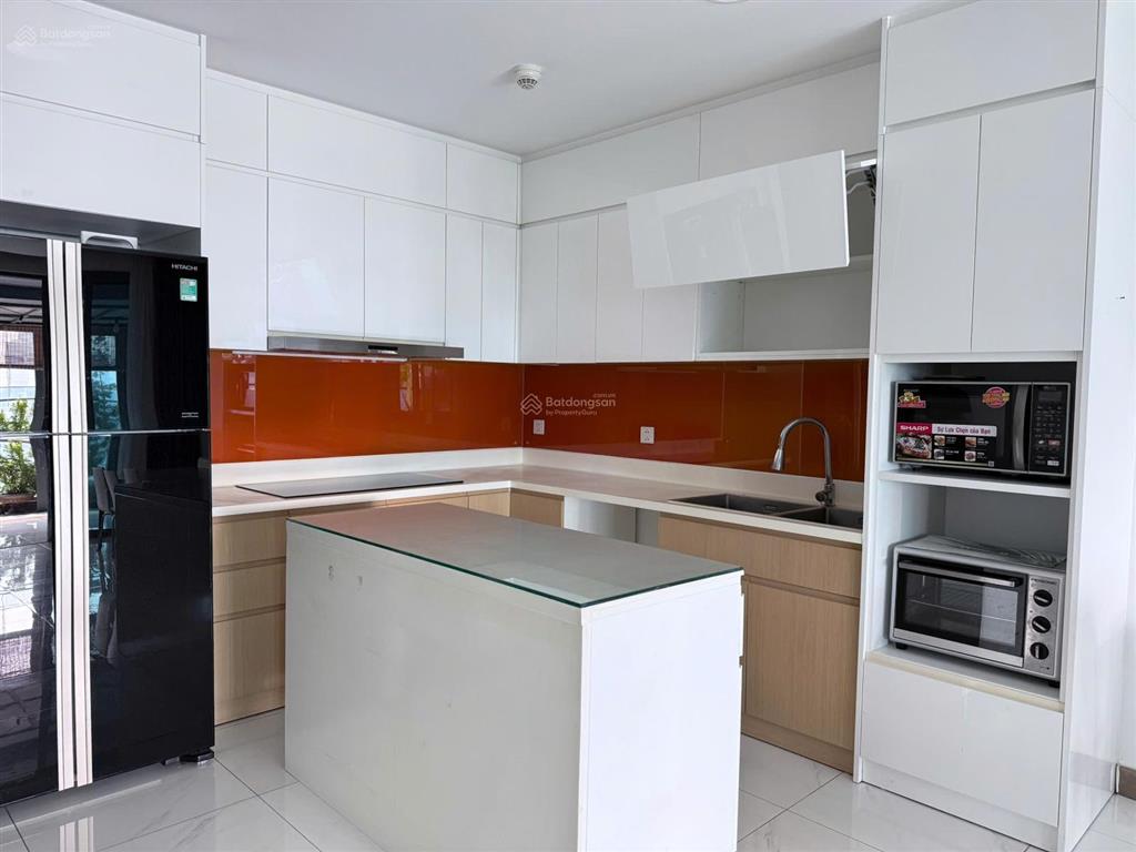 Chuyển nhượng sunwah pearl, white house, 2pn 99m2 giá 15.5 rẻ nhất thị trường