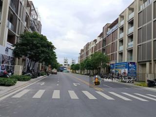 Bán biệt thự 5pn, 4wc, 95m2 tại the global city, an phú, quận 2, 1 trệt 4 lầu giá 35 tỷ vnd