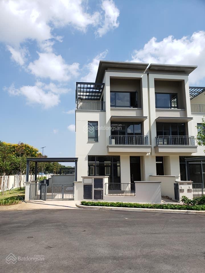 Nhà phố lớn swanpark 1a  big townhouse.  0907 424 ***