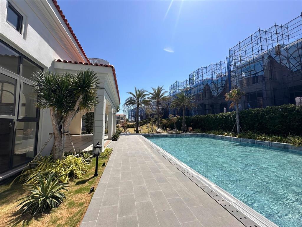 Cần bán gấp cắt lỗ 1,6 tỷ biệt thự đơn lập view bồ bơi, tropicana novaworld hồ tràm giá 8,9 tỷ