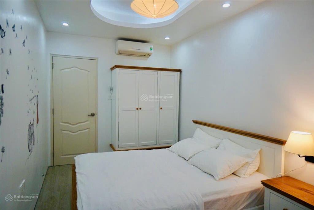 Cần cho thuê căn hộ 2pn, 2wc tầng cao view thoáng, full nội thất 19tr/tháng